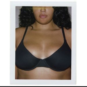 Skims T-shirt bra